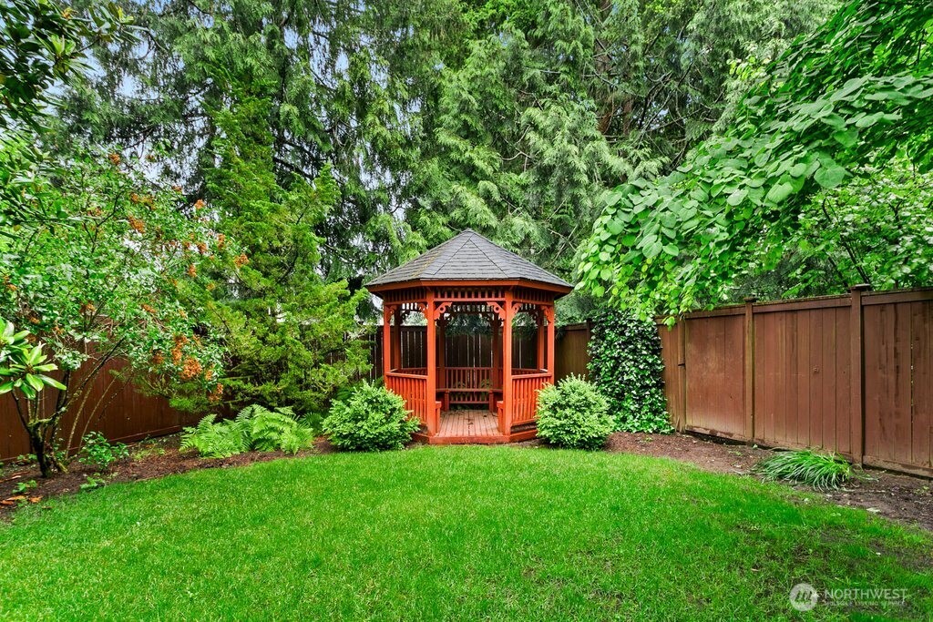 1811 53rd Loop SE Olympia WA 98501