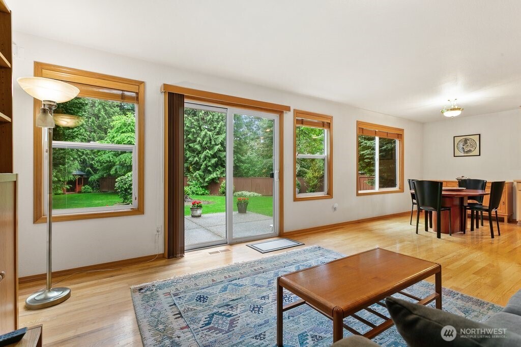 1811 53rd Loop SE Olympia WA 98501