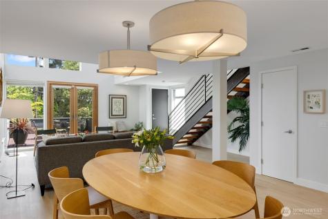 4529 34th Avenue S Seattle WA 98118