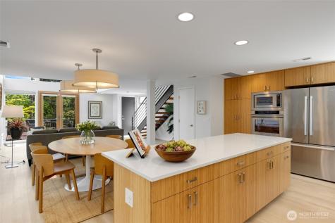 4529 34th Avenue S Seattle WA 98118