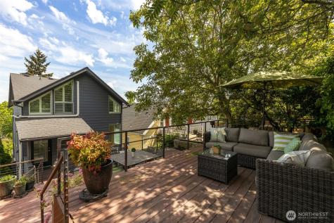 4529 34th Avenue S Seattle WA 98118
