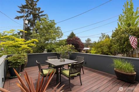 4529 34th Avenue S Seattle WA 98118