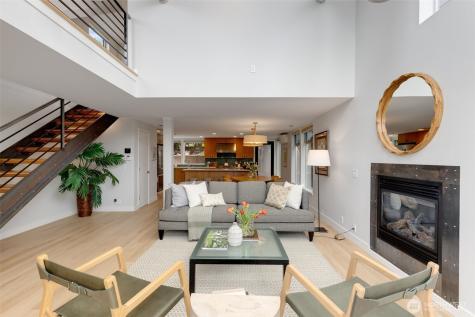 4529 34th Avenue S Seattle WA 98118