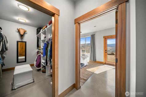 95 Laurel Estates Rock Island WA 98850