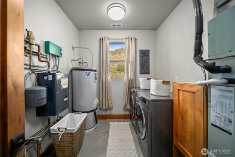 95 Laurel Estates Rock Island WA 98850