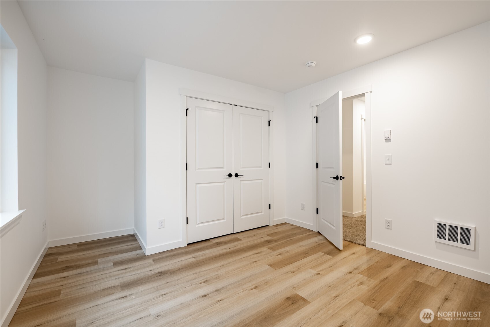2986 Cedar View Way Blaine WA 98230