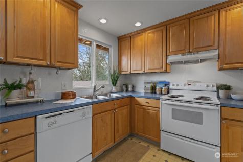 5730 60th Drive Ne Marysville WA 98270