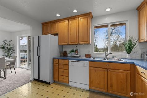 5730 60th Drive Ne Marysville WA 98270