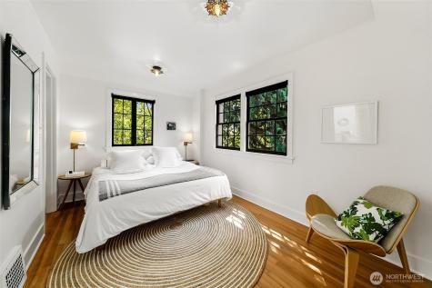 3822 S Court Street Seattle WA 98144