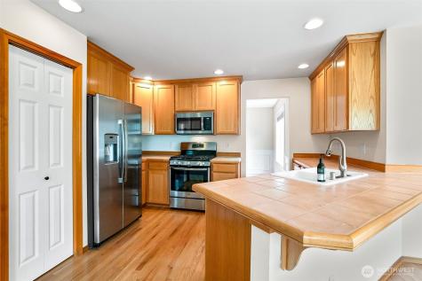 18410 11th Drive SE Bothell WA 98012