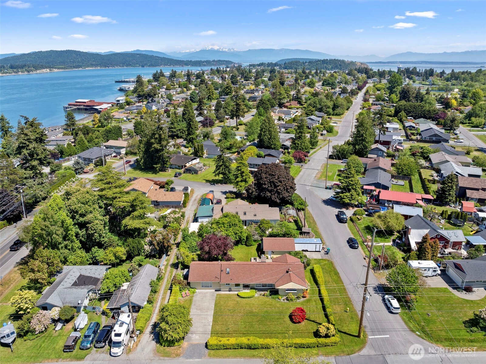 1213 Alaska Avenue Anacortes WA 98221