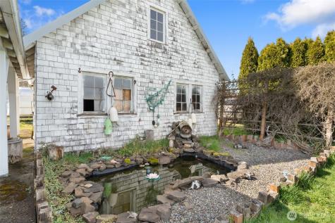 214 Pe Ell Avenue W Pe Ell WA 98572