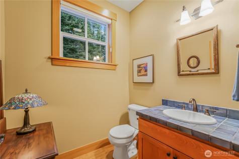 725 N Sunset Drive Camano Island WA 98282