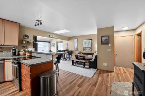 3021 Deep Lake North Shore Way Colville WA 99114