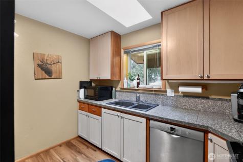 3021 Deep Lake North Shore Way Colville WA 99114