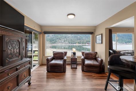 3021 Deep Lake North Shore Way Colville WA 99114