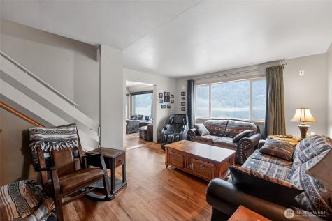 3021 Deep Lake North Shore Way Colville WA 99114
