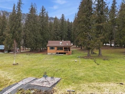 3021 Deep Lake North Shore Way Colville WA 99114