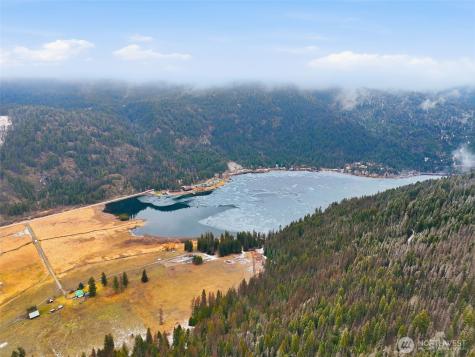 3021 Deep Lake North Shore Way Colville WA 99114