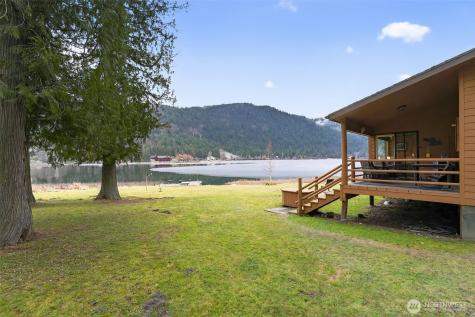 3021 Deep Lake North Shore Way Colville WA 99114