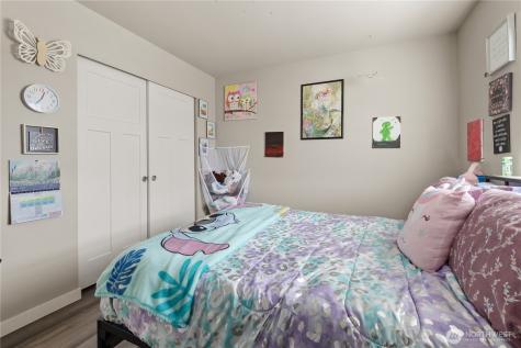 3639 SW Cardiff Street Port Orchard WA 98367