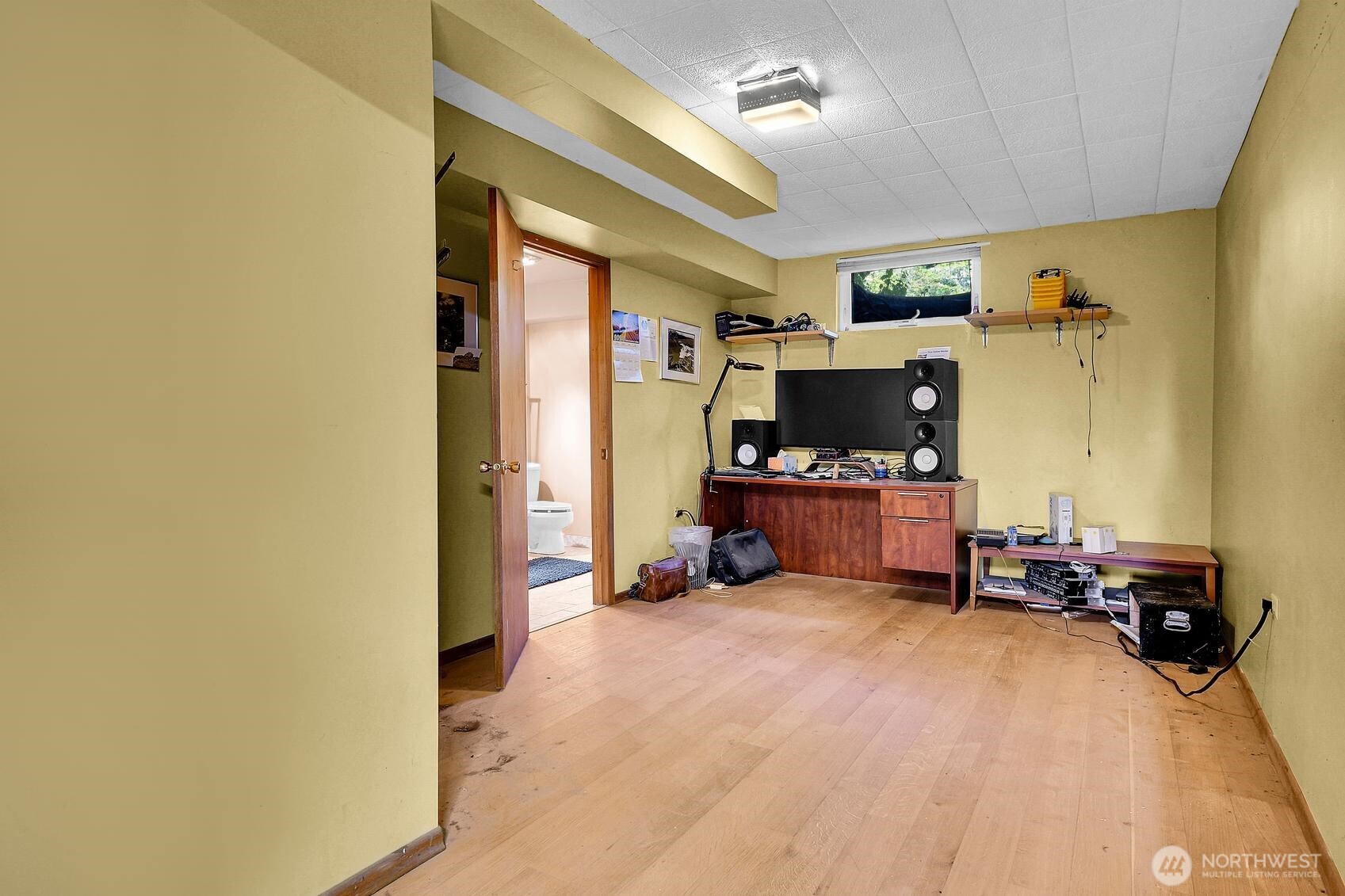 5309 SW 47th Seattle WA 98136