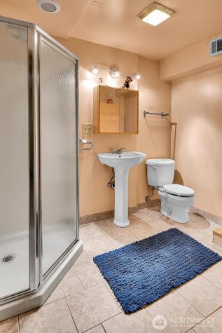 5309 47th Avenue SW Seattle WA 98136