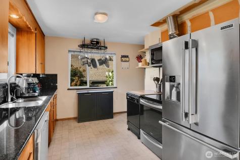 5309 47th Avenue SW Seattle WA 98136