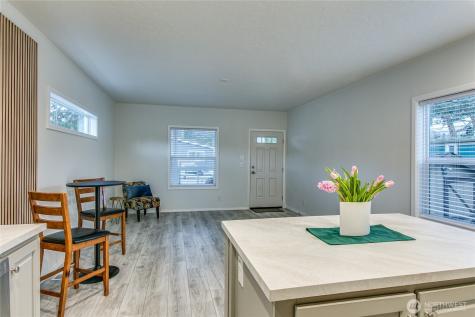 2400 Donovan Avenue Bellingham WA 98225