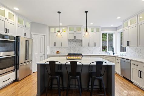 516 N 180th Street Shoreline WA 98133