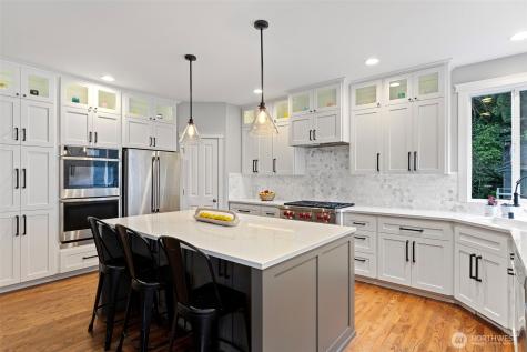 516 N 180th Street Shoreline WA 98133