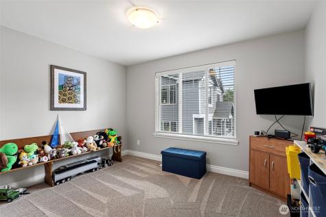 516 N 180th Street Shoreline WA 98133