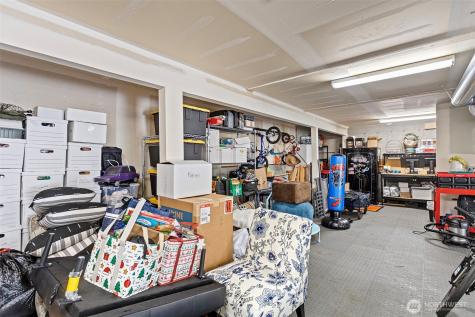 516 N 180th Street Shoreline WA 98133