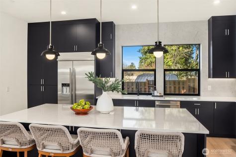 15014 SE 22nd Street Bellevue WA 98007