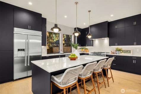 15014 SE 22nd Street Bellevue WA 98007