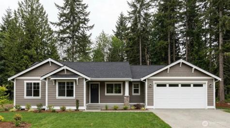 13 Hobble Creek Street Elma WA 98541