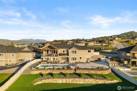 850 Autumn Crest Drive Wenatchee WA 98801