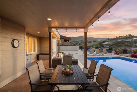 850 Autumn Crest Drive Wenatchee WA 98801