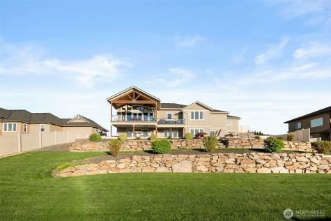 850 Autumn Crest Drive Wenatchee WA 98801
