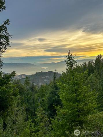 3050 Stiss Canyon Wenatchee WA 98801