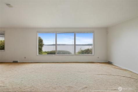 5498 Hyada Boulevard NE Tacoma WA 98422