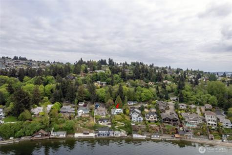 5498 Hyada Boulevard NE Tacoma WA 98422
