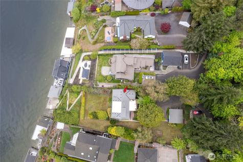 5498 Hyada Boulevard NE Tacoma WA 98422