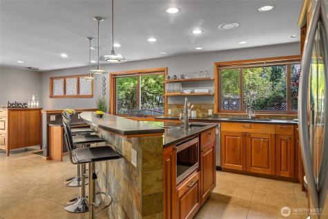 18009 Bellflower Road Bothell WA 98012