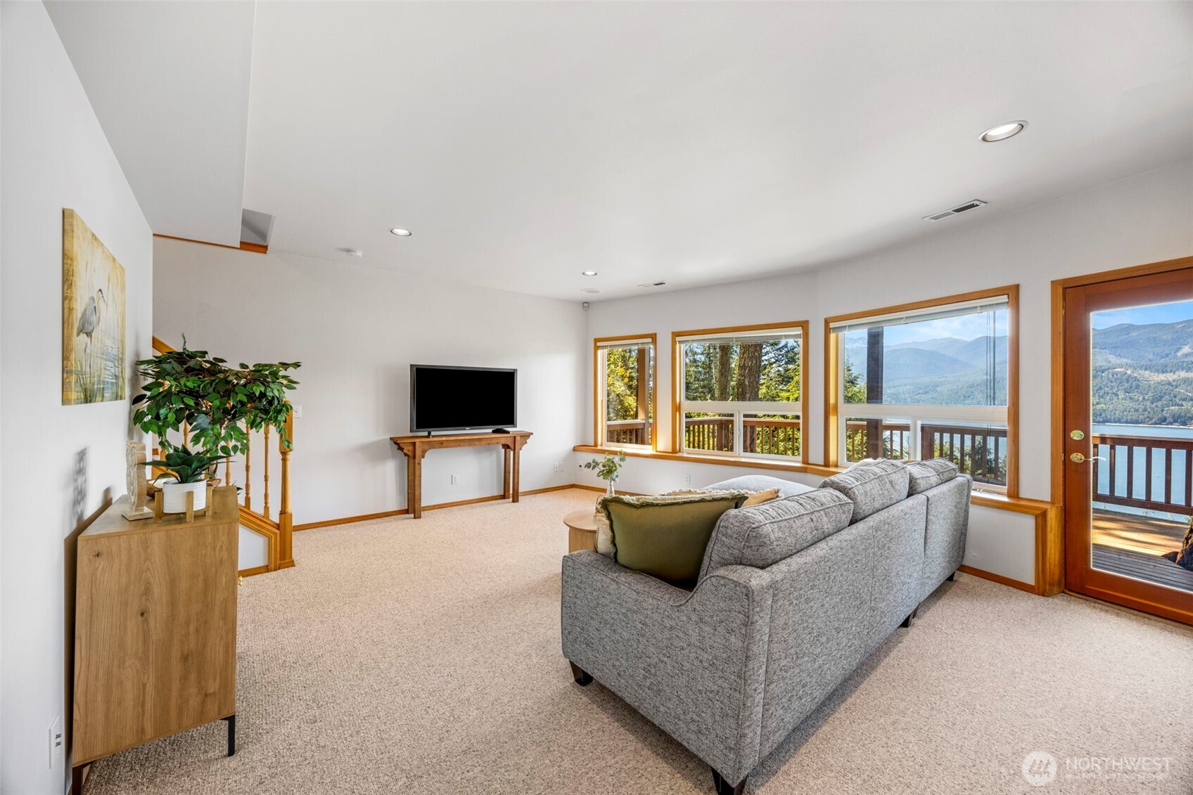 19736 NW Stavis Bay Road Seabeck WA 98380