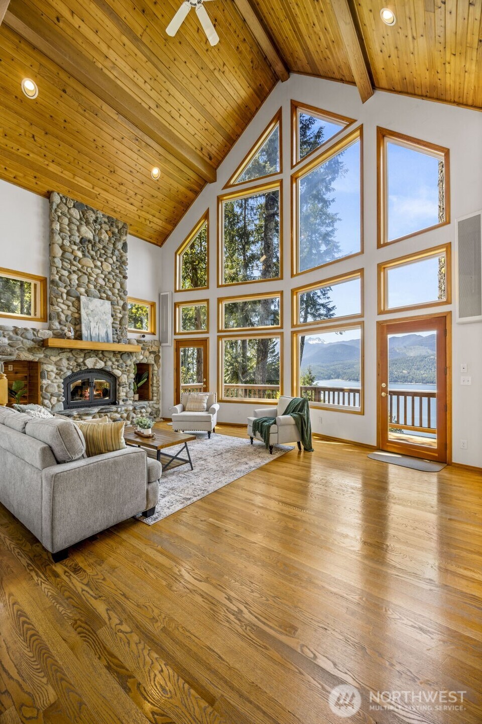 19736 NW Stavis Bay Road Seabeck WA 98380