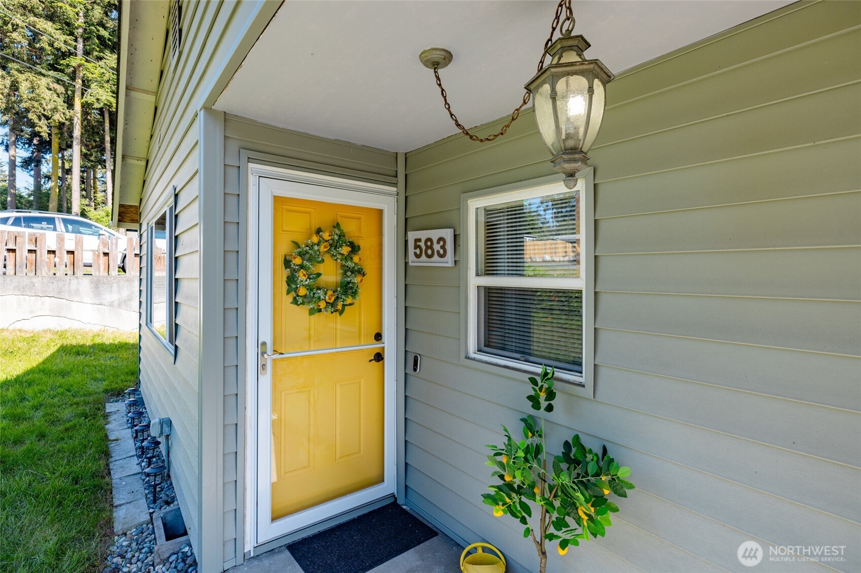 583 Salal Street Oak Harbor WA 98277