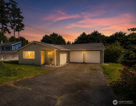 583 Salal Street Oak Harbor WA 98277