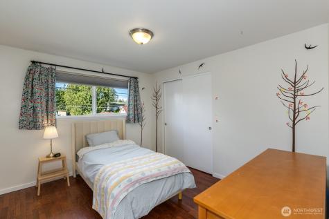22803 66th Avenue W Mountlake Terrace WA 98043