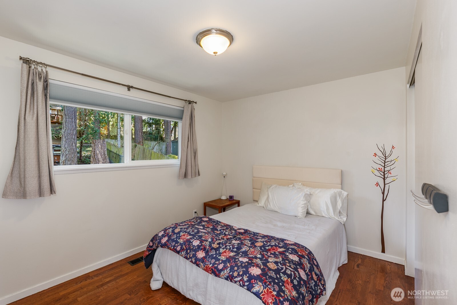 22803 66th Avenue W Mountlake Terrace WA 98043